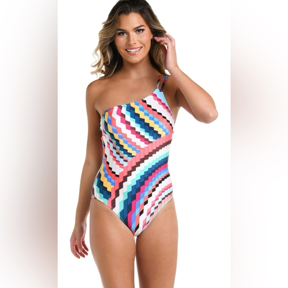 La Blanca Women's Shoulder One Piece Swimsuit
Multicolored Size 16